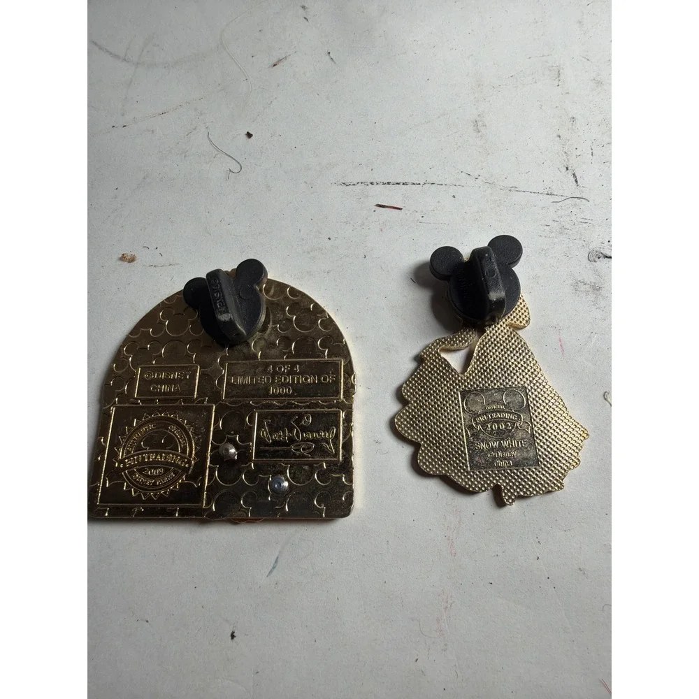 Disney Snow White Evil Queen LE 1000 Art of Disney Enamel Trading Pin Set 2pc